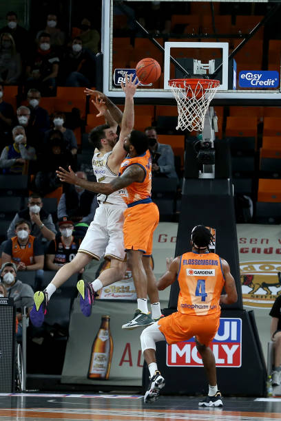 在篮球比赛 在篮球比赛