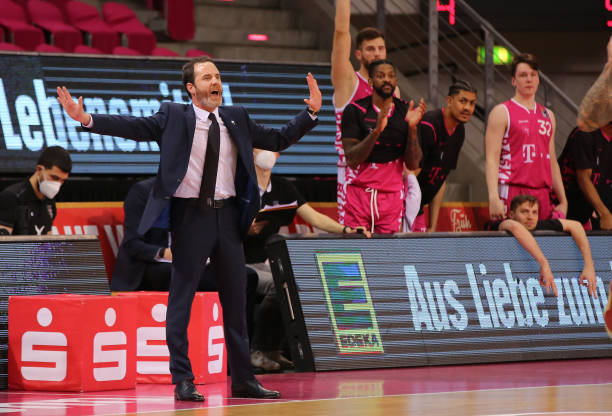 高层感到被 高层感到被